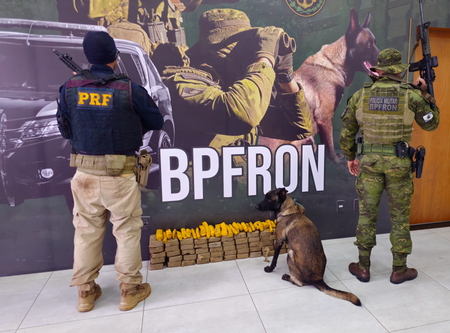 PRF e PMPR apreendem quase 70 quilos de pasta base de cocaína em Umuarama